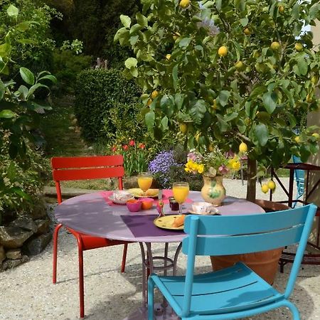 Chez L'Antiquaire Bed and Breakfast Hauterives Buitenkant foto
