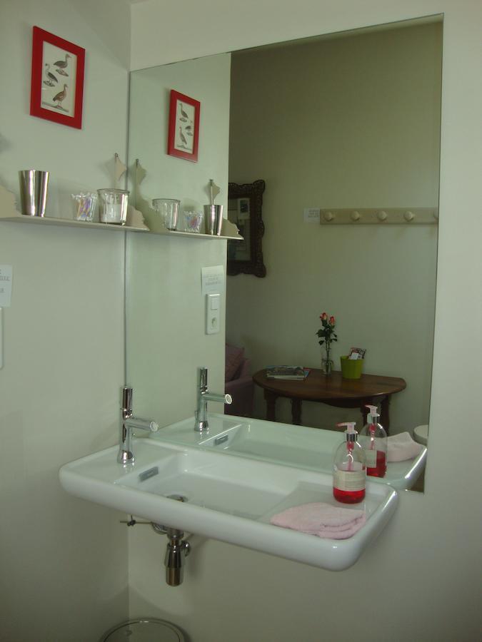 Chez L'Antiquaire Bed and Breakfast Hauterives Buitenkant foto