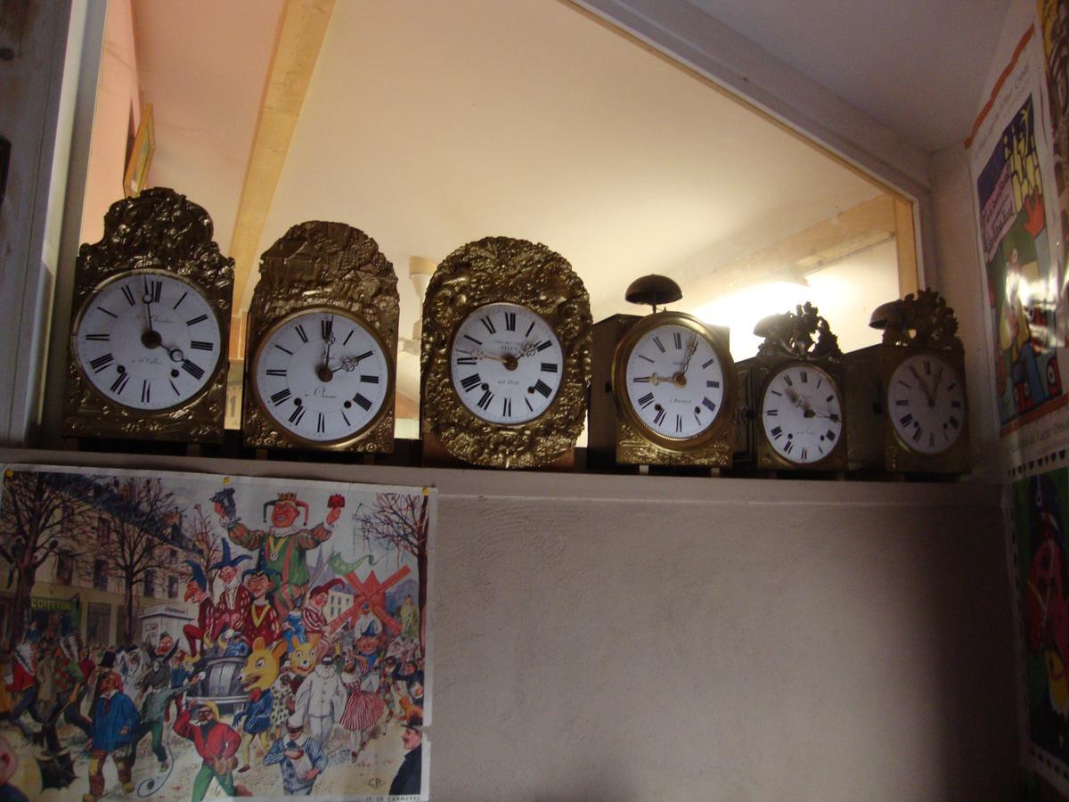 Chez L'Antiquaire Bed and Breakfast Hauterives Kamer foto