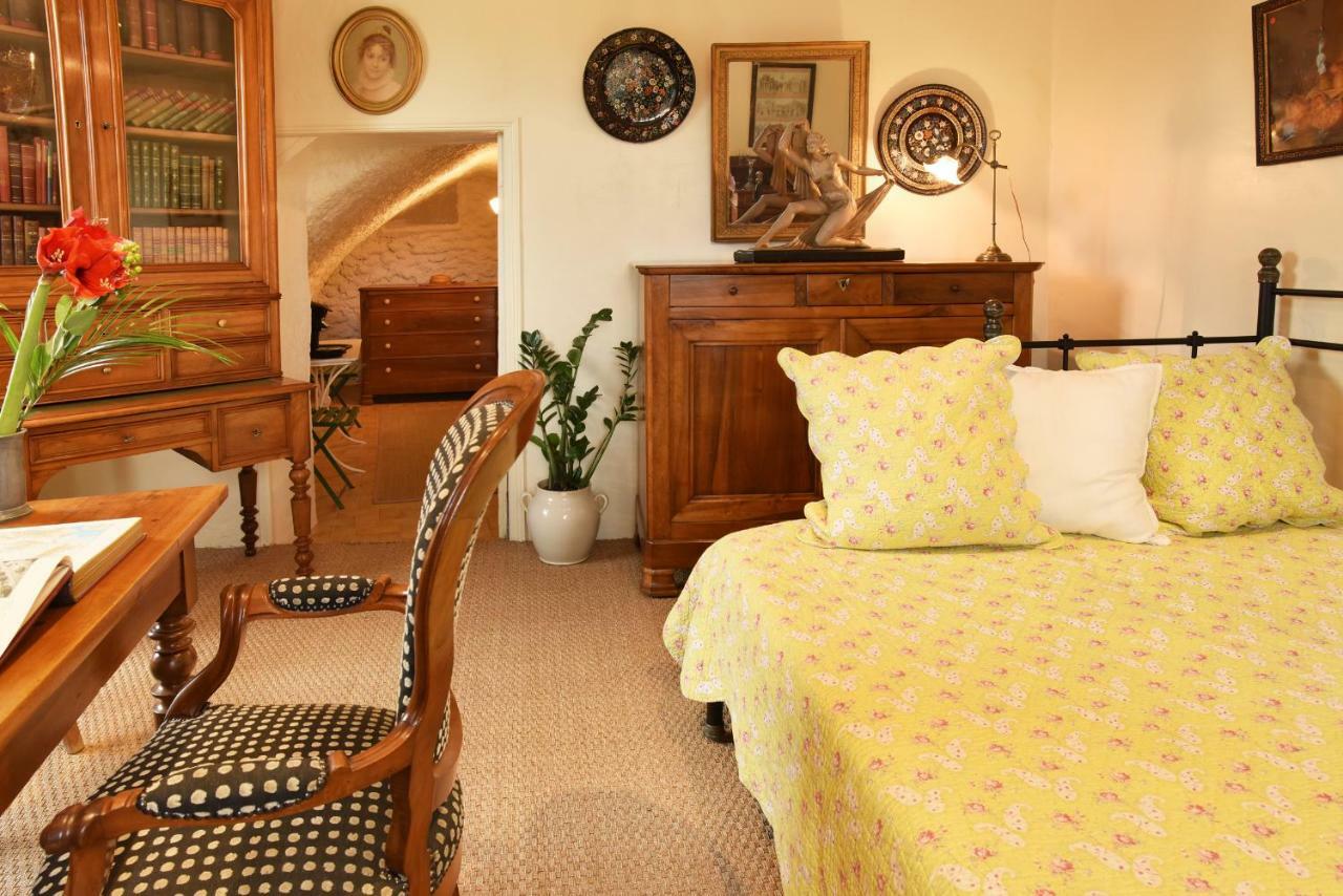 Chez L'Antiquaire Bed and Breakfast Hauterives Buitenkant foto